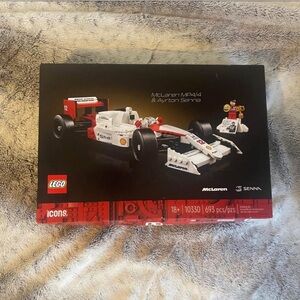 SOLD LEGO McLaren MP4/4 & Ayrton Senna Set #10330